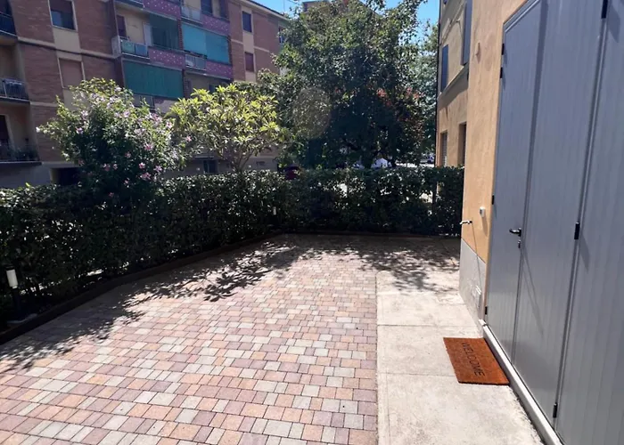 شقة Panigale Deluxe